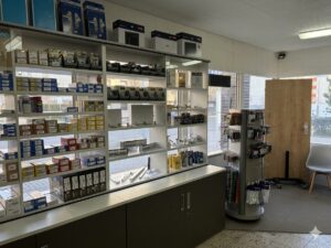 Vzorové bezpečnostní dveře BEDEX v prodejně Zámečnictví Modřany